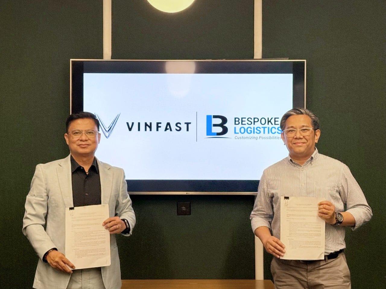 VINFAST HỢP TÁC VỚI BESPOKE LOGISTICS TĂNG CƯỜNG NĂNG LỰC HẬU CẦN XE MÁY ĐIỆN TẠI PHILIPPINES